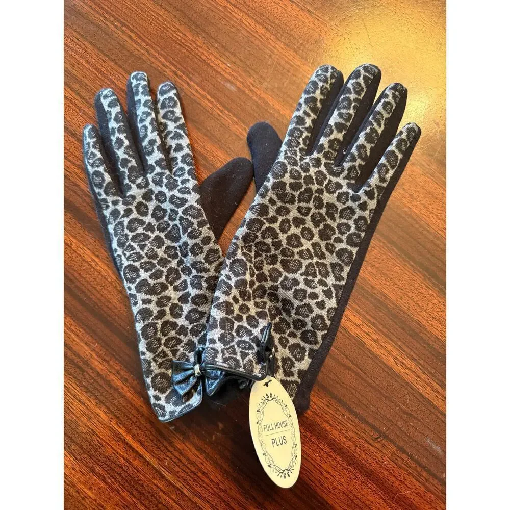 Full House Plus Black Gray Animal Print Fashion Gloves Bows One Size NWT
